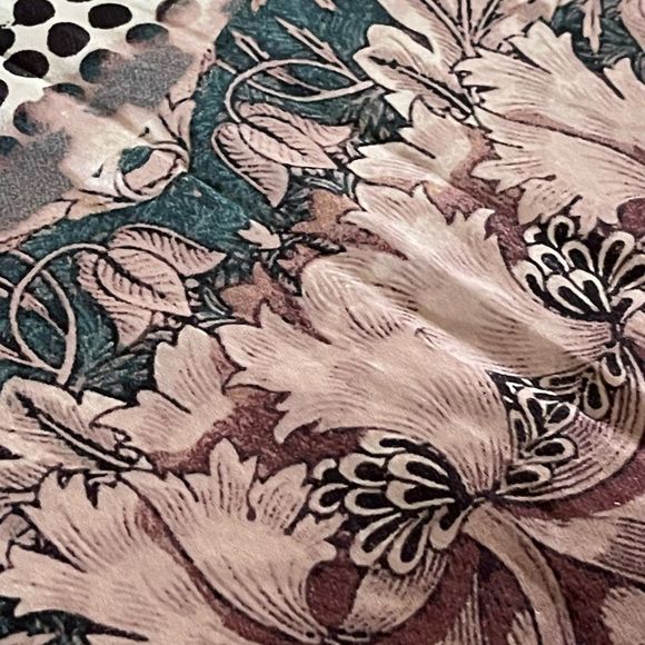 #120 NWT Animal floral print sleeveless dress - Picture 5 of 7